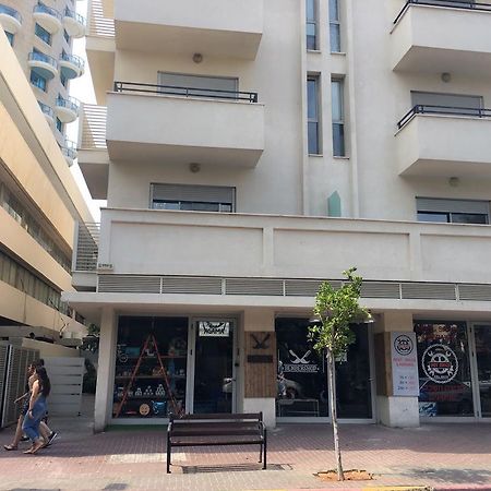 Tlv Suites By The Sea - 2 Rooms Tel-Aviv Extérieur photo